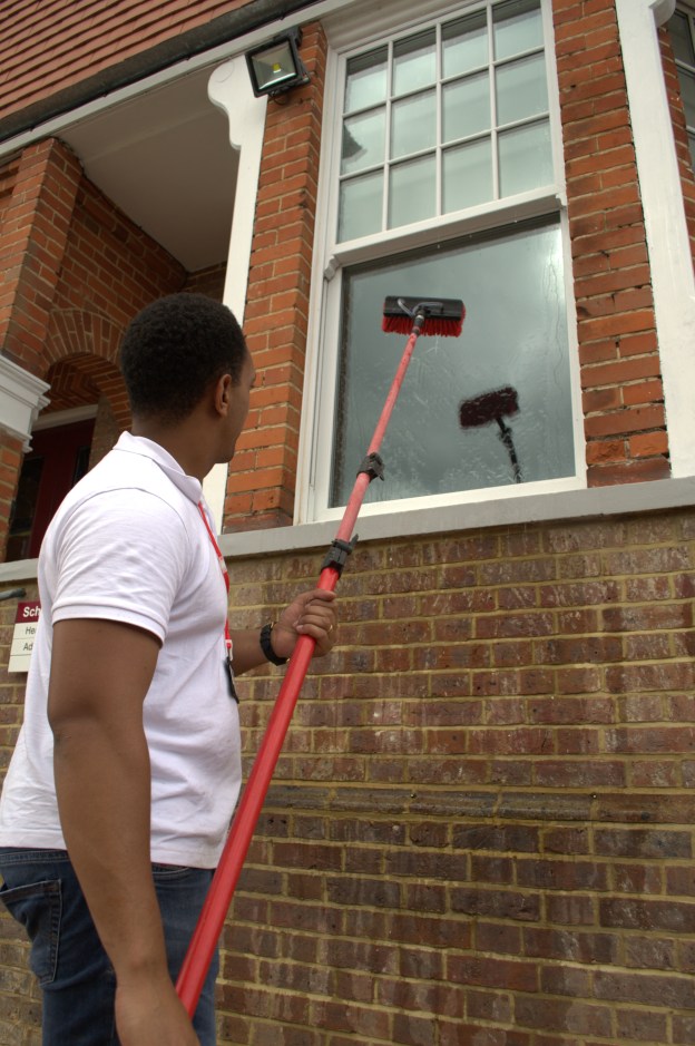 window cleaner ascot