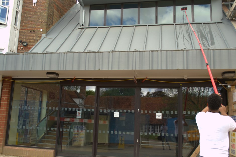 Commercial Window Cleaning Berkshire and Surrey