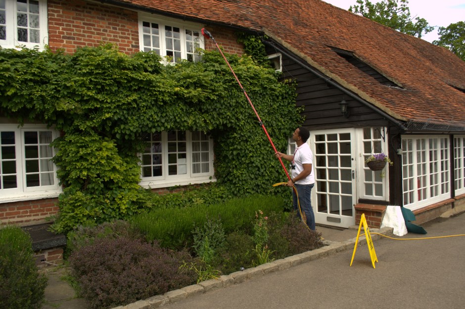 Step 2 - Make sure the Window Cleaning in Ascot works safely